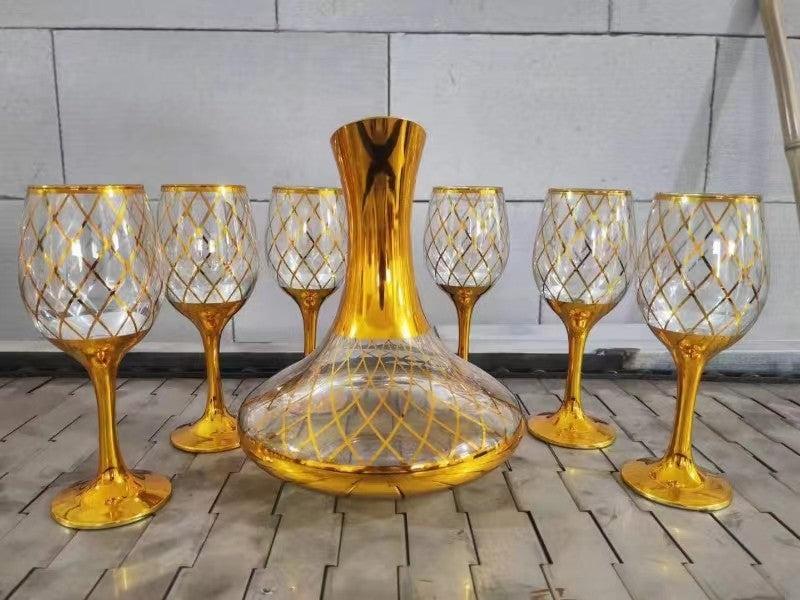 Crystal Decanter with 6 Glasses