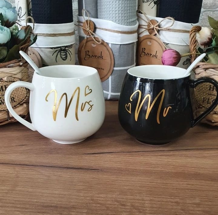 Personalized Mr. & Mrs. Mug Set of 2