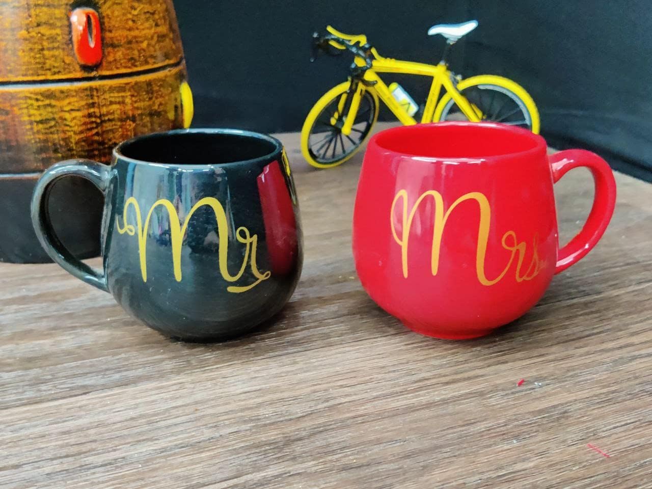 Personalized Mr. & Mrs. Mug Set of 2